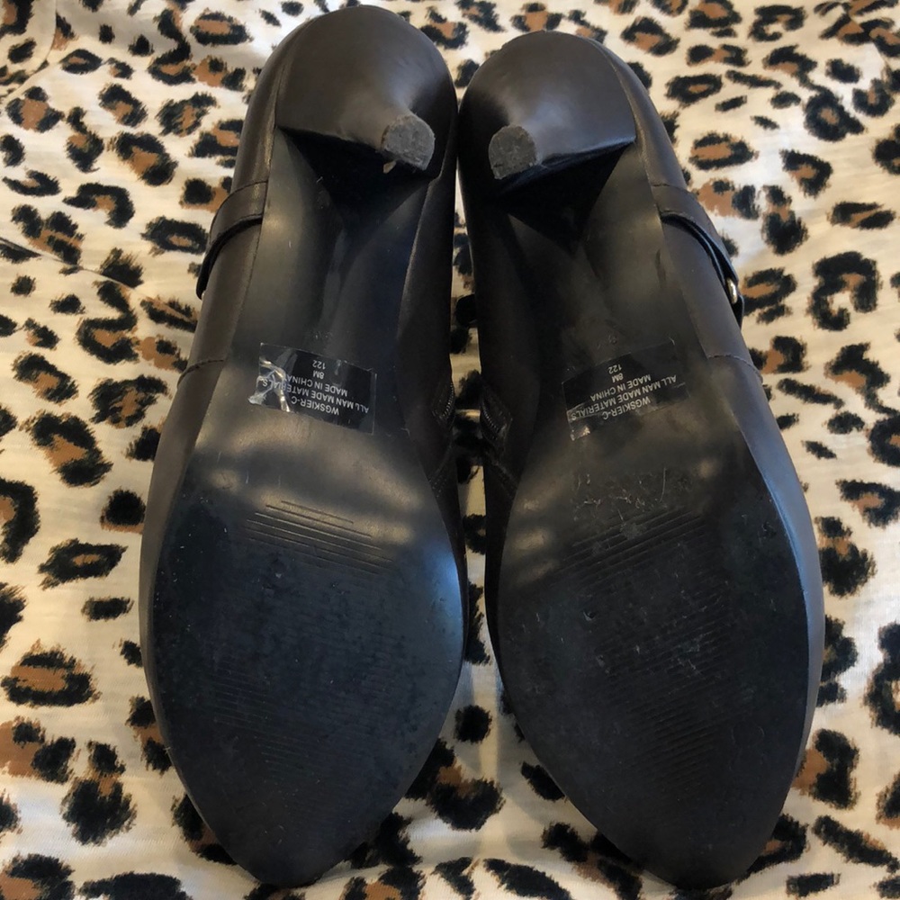 Guess Booties - Picture 3 of 8